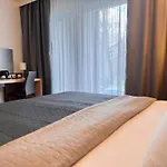 Hotel Spirodom 3*