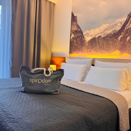 Spirodom 3*