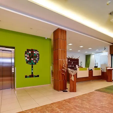 Spirodom Hotel 4*